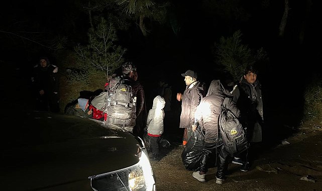 Ayvalık'ta 15 düzensiz göçmen yakalandı