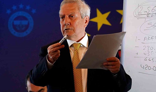 Aziz Yıldırım: "Fenerbahçe camiası, FETÖ'ye savaş açmış ve kazanmış bir camiadır"