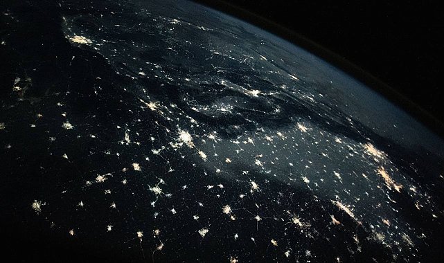 Bakan Kacır: "Uluslararası Uzay İstasyonu'ndan dünyaya dönüş yolculuğu bugün 17.05'te başlayacak"