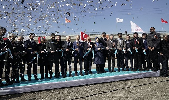 Bakan Uraloğlu: "2002 yılından bu yana 250 milyar dolarlık yatırım yaptık"