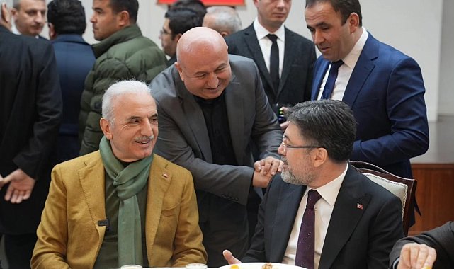 Bakan Yumaklı: "Altılı masalar, yedili masalar kapalı kapılar altındaki pazarlıklar yerle yeksan oldu"