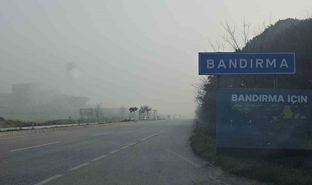 Balıkesir'de yoğun sis etkili oluyor