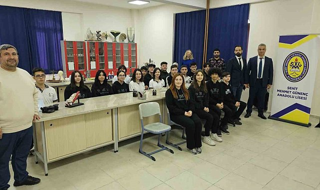 Bandırma Füze Kulübü öğrencileri Gezeravcı'yı bekliyor