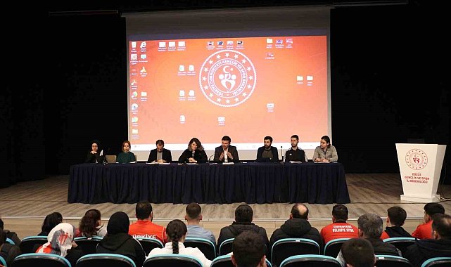 Başarılı sporcular ödüllendirildi