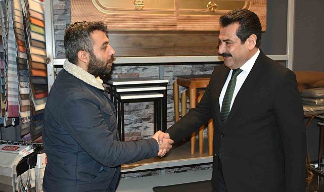 Başkan Adayı Ertemur esnafa destek sözü verdi