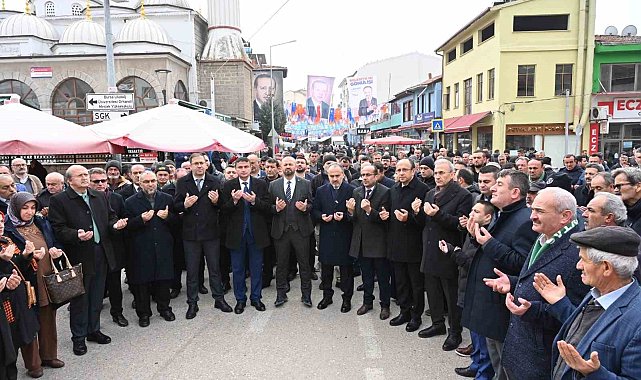 Başkan Aktaş: "İş bilenin, kılıç kuşananın"