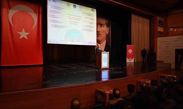 Başkan Alinur Aktaş'tan ortaöğretim öğrencilerine burs müjdesi