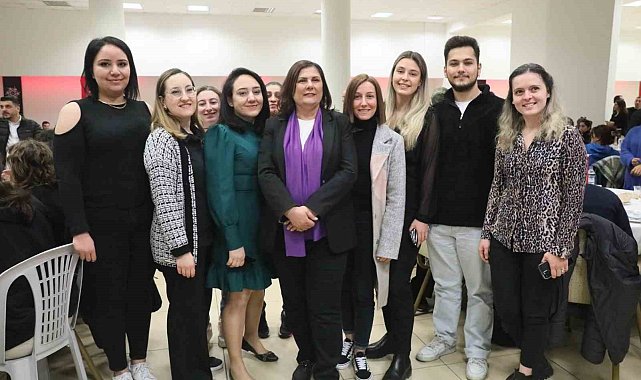 Başkan Çerçioğlu KPSS'ye hazırlanan gençlerle buluştu