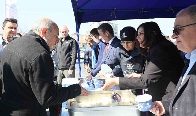 Başkan Çerçioğlu vatandaşların Berat Kandili'ni kutladı