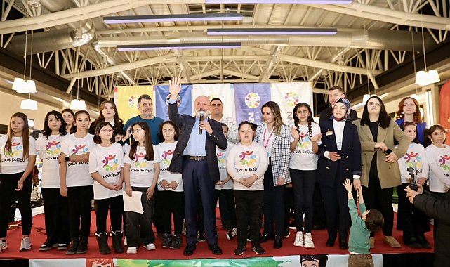 Başkan Çolakbayrakdar: "Geleceğimiz ve istikbalimiz olan evlatlarımız, bizim gözbebeğimizdir"
