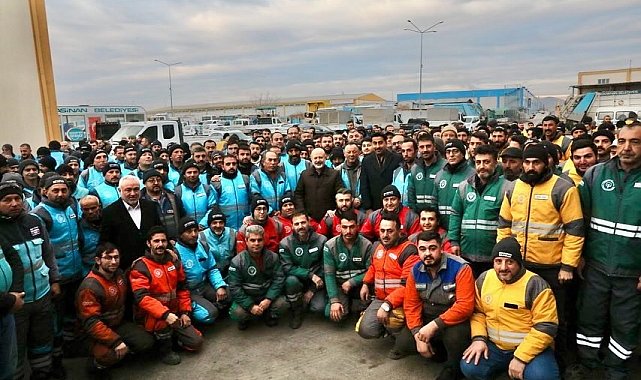 Başkan Çolakbayrakdar: "Kocasinan, projelerimizle Kayseri'nin kalbinde yeni bir şehir parçası olacak"