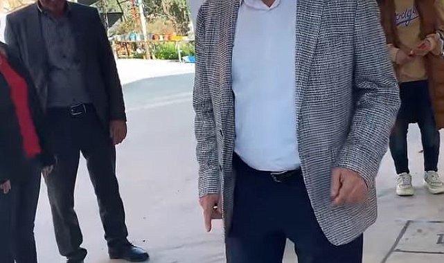 Başkan Erol, seçim çalışmalarına mola verdi çocukluğuna döndü