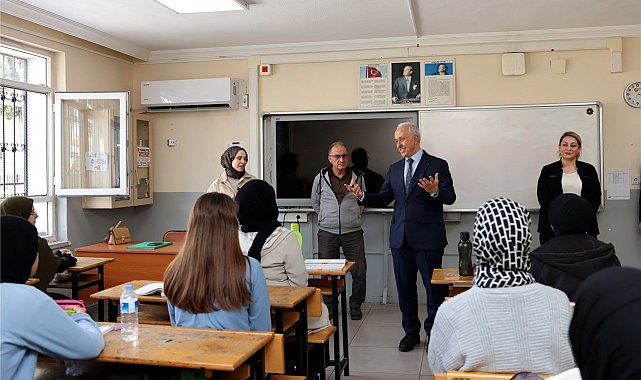 Başkan Gültak&#039;tan üniversite sınavına hazırlanan öğrencilere destek