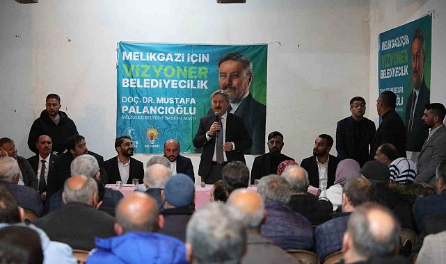 Başkan Palancıoğlu, 5 yılda yaptığı hizmetleri Battalgazi Mahalle halkı ile paylaştı
