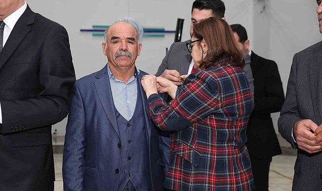 Başkan Şahin'in beyanname toplantısı sonrası flaş karar