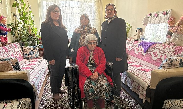 Başkan Şahiner Yaşçeltioğlu ailesini sevindirdi