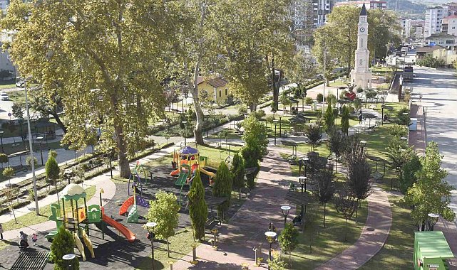 Başkan Togar: "İlçemize 61 adet park ve yeşil alan kazandırdık"