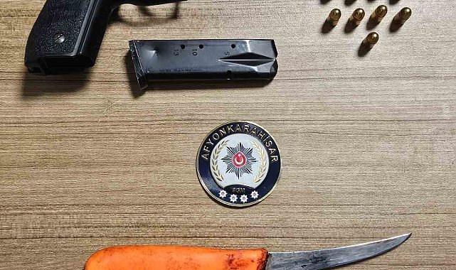 Başkasına ait ruhsatlı tabancayla alkollü bir şekilde yakalandı