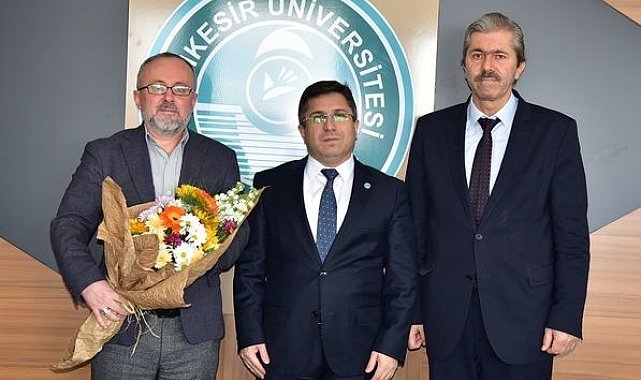 BAÜN'de Necatibey ve İlahiyat Fakültelerine yeni dekanlar atandı