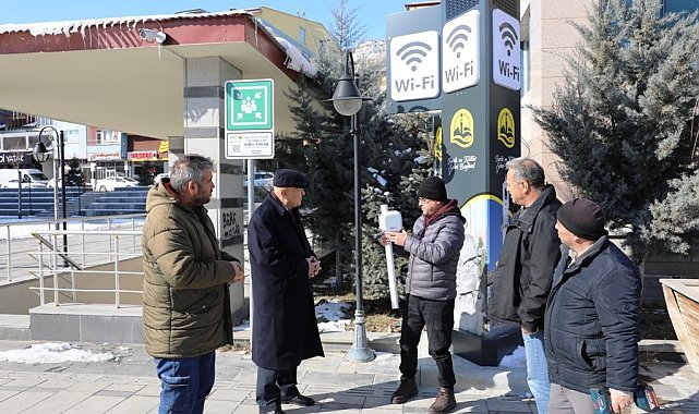 Bayburt Belediyesinin ücretsiz wifi ağı faaliyete geçti