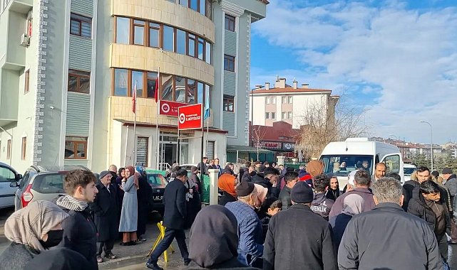 Bayburt'ta vatandaşlar umreye uğurlandı