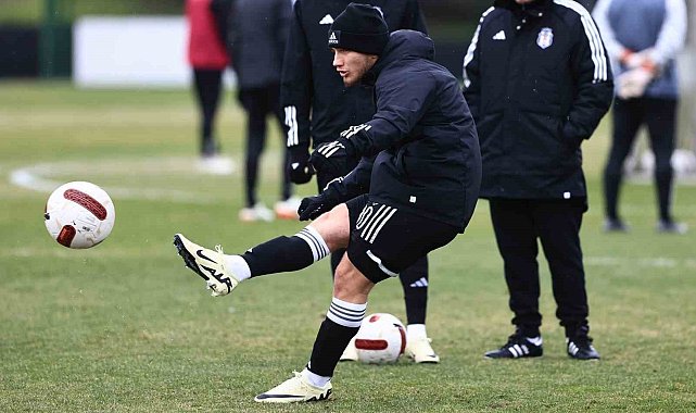 Beşiktaş, kondisyon ve taktik çalıştı
