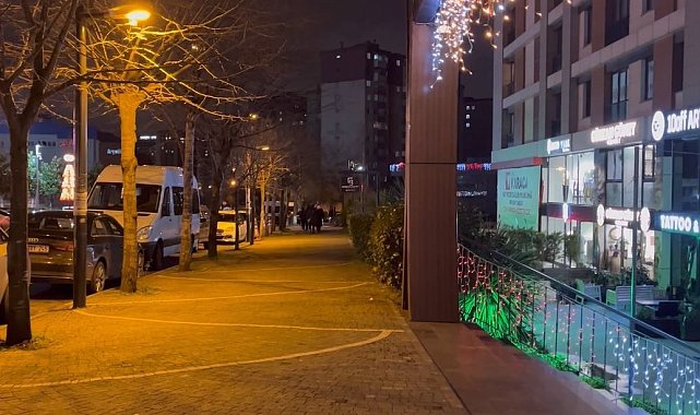 Beylikdüzü'nde binaya defalarca ateş ettiler, olayı videoya çektiler