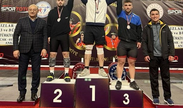 Bilecikli sporcular büyük başarıya imza attı