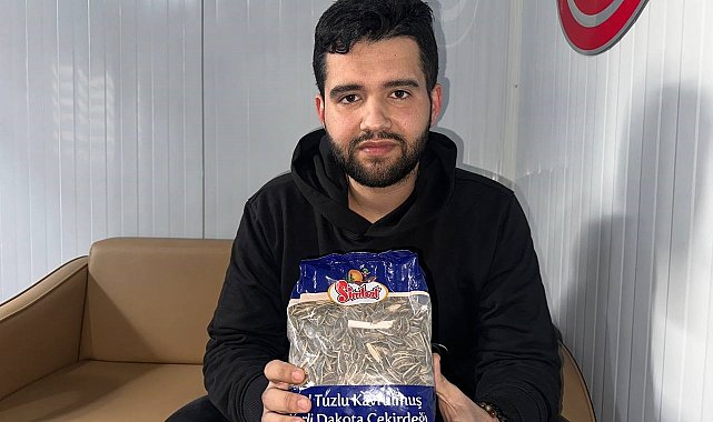 BİM'den aldığı çekirdek poşetinden sigara izmariti çıktı