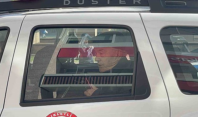 Bir telefonla bankaya koştu, parasından oldu