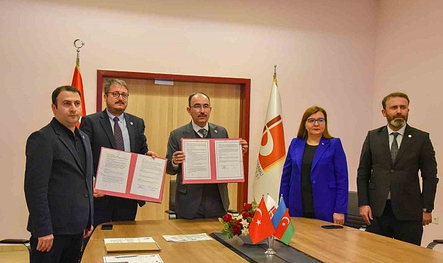BŞEÜ ile Azerbaycan arasında yeni bir iş birliğine imzalar atıldı