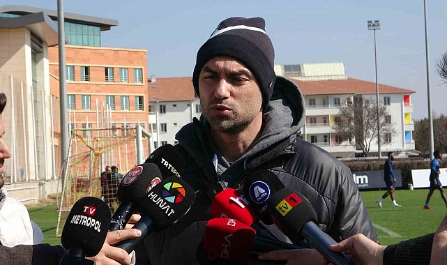 Burak Yılmaz: "Sadece 3 puanın değil, 1 puanın da çok değerli olduğu haftalara girdik"