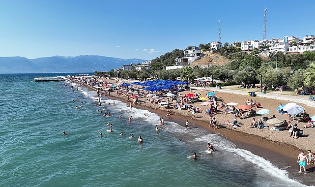 Burhaniye turizmin göz bebeği oldu