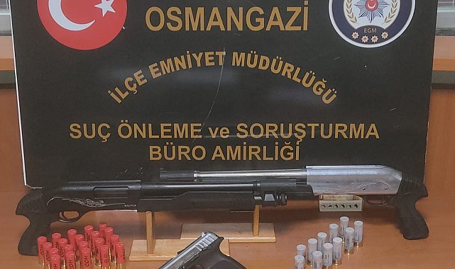 Bursa polisinden uyuşturucu tacirlerine gözaltı