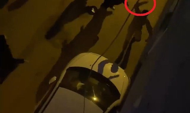 Bursa'da aileler arasındaki palalı kavga kamerada