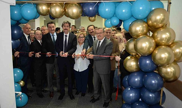 BUÜ Hastanesi'nin modern yemekhanesi hizmete açıldı