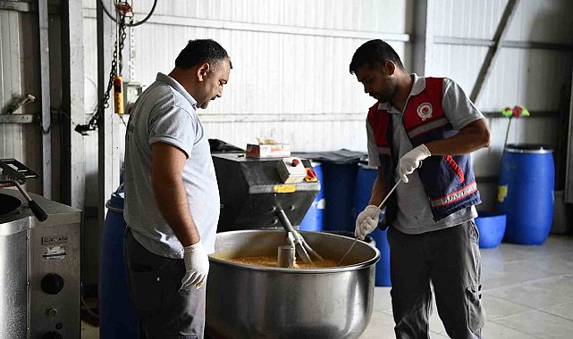 Can dostlar için bir yılda 190 ton mama üretildi