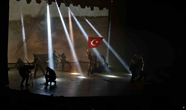 Çanakkale'den cumhuriyete uzanan destan Denizli'de anlatıldı