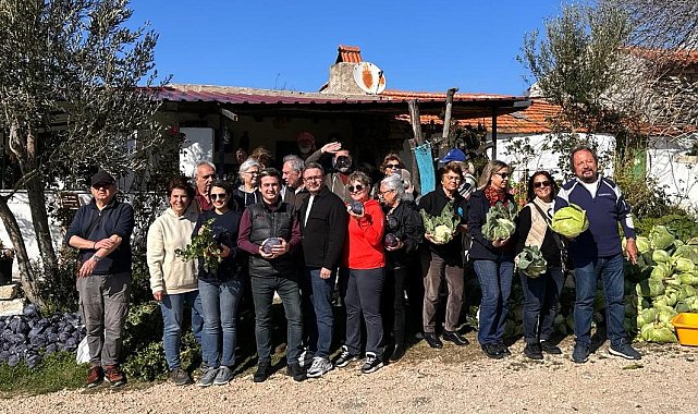 Çeşme'de "Topluluk Destekli Tarım" projesi hayata geçti