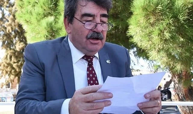 CHP Foça İlçe Başkanı ve yönetiminden meclis listesi istifası