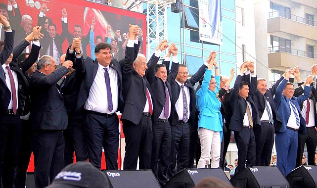 CHP Genel Başkanı Özel Muğla adaylarını tanıttı