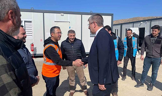 Çopuroğlu&#039;ndan hızlı tren şantiyesine ziyaret