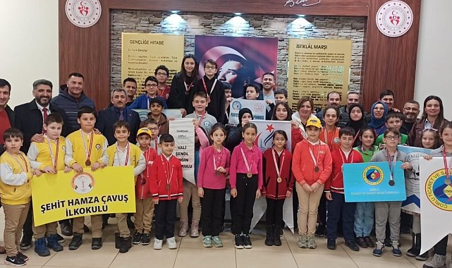 Çorlu'da Akıl ve Zeka Oyunları Yarışmaları Düzenlendi