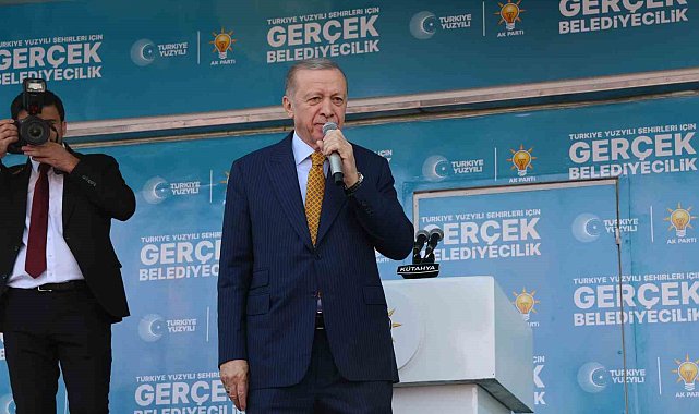 Cumhurbaşkanı Erdoğan: "Milletimizi kirli ittifakların karanlık hesaplarına bırakmayacağız"