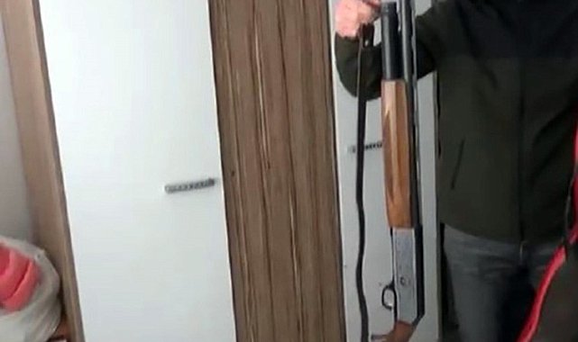 DEAŞ'ın gençlik yapılanmasına İzmir merkezli operasyon: 8 gözaltı