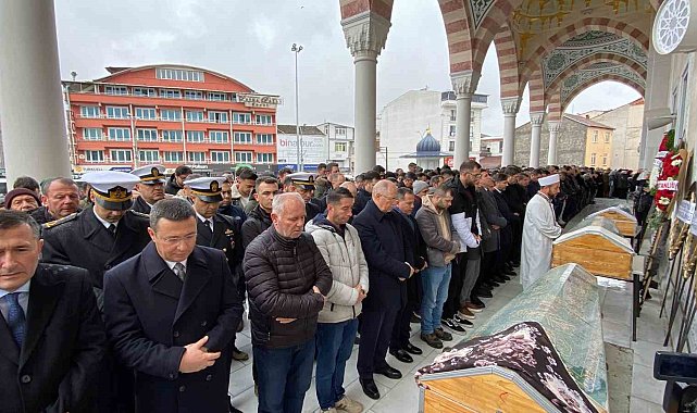 Dede ile torunu aynı günde ölmesi aileyi yasa boğdu