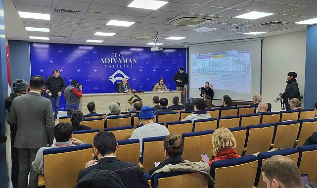 Deprem bölgesini gezen yabancı basın mensupları bilgilendirildi