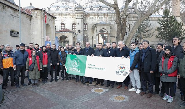 Depremde hayatını kaybedenler Kütahya'da dualarla anıldı