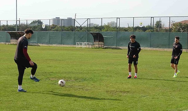 Depremin üzerinden bir yıl geçti: Hataysporlu futbolcular o günleri unutamıyor