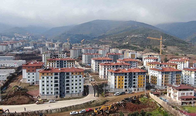Depremin yerle bir ettiği Antakya'da adeta yeni bir şehir kuruldu
